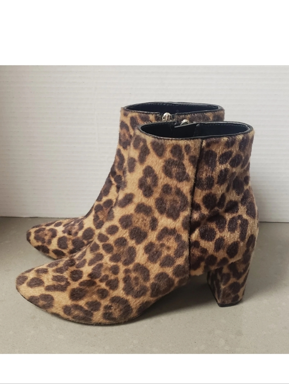 Nine West Faux Fur Leopard Print Ankle Bootie Women's 8